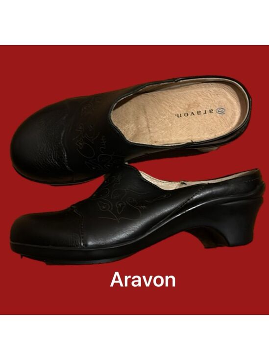 Aravon Shoes - Black leather Aravon Clogs 7.5 B New Without Box